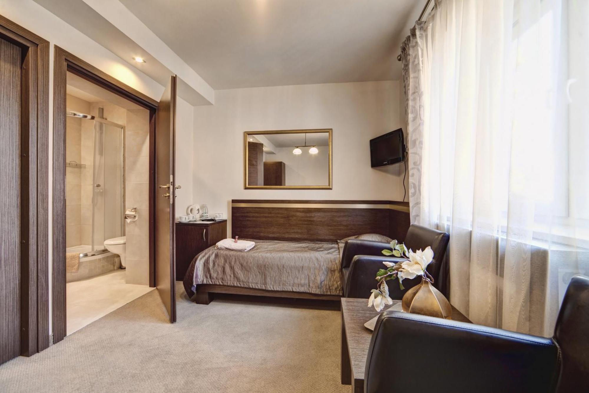Hotel Orlik Krynica Zdroj Luaran gambar