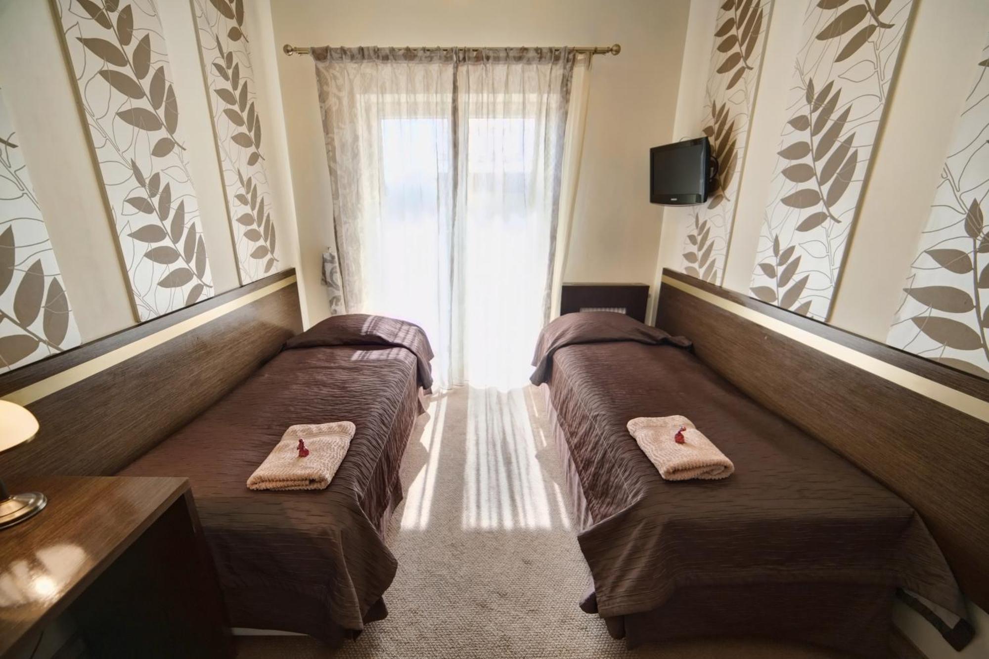 Hotel Orlik Krynica Zdroj Luaran gambar