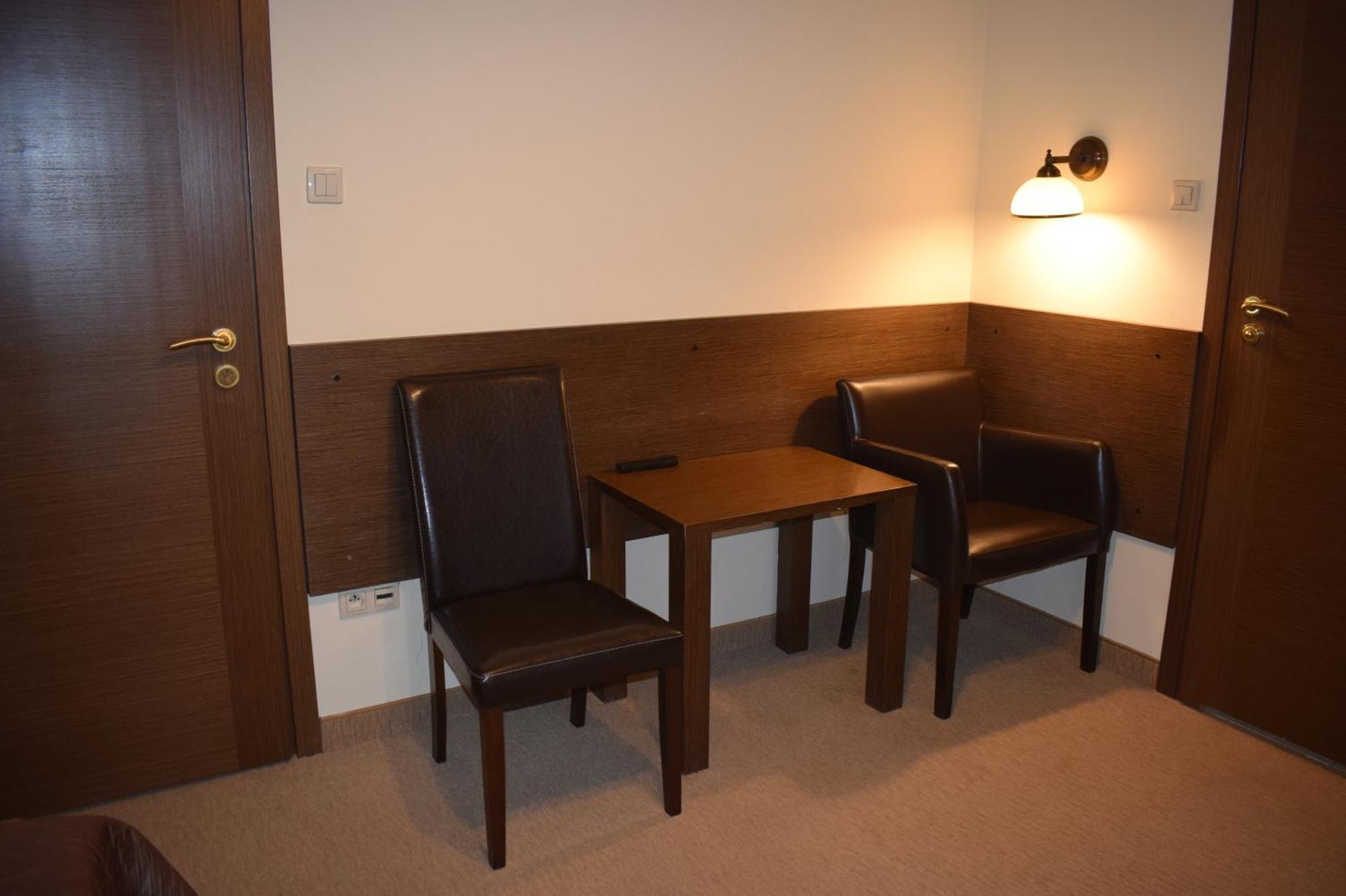 Hotel Orlik Krynica Zdroj Luaran gambar