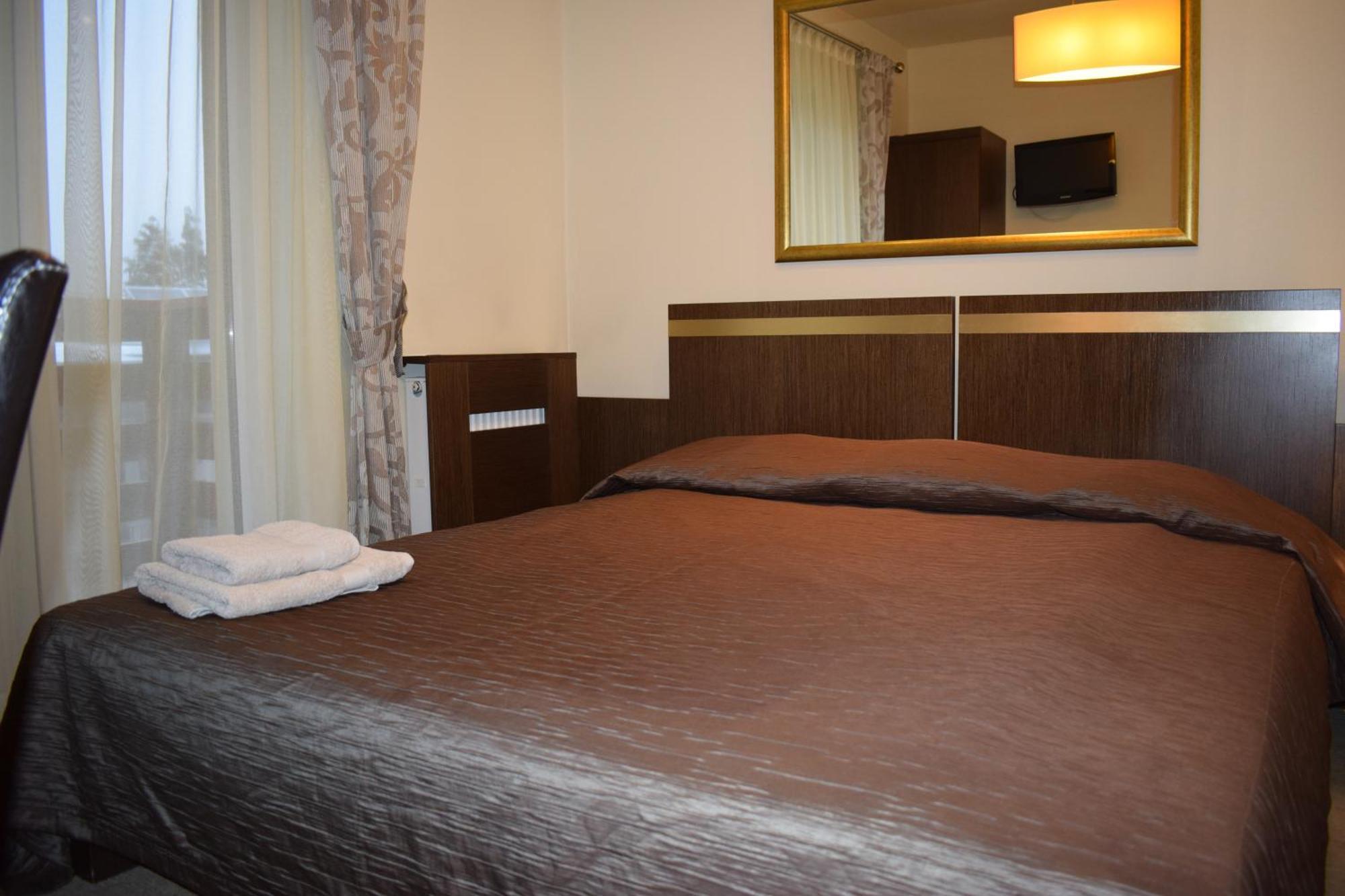Hotel Orlik Krynica Zdroj Luaran gambar