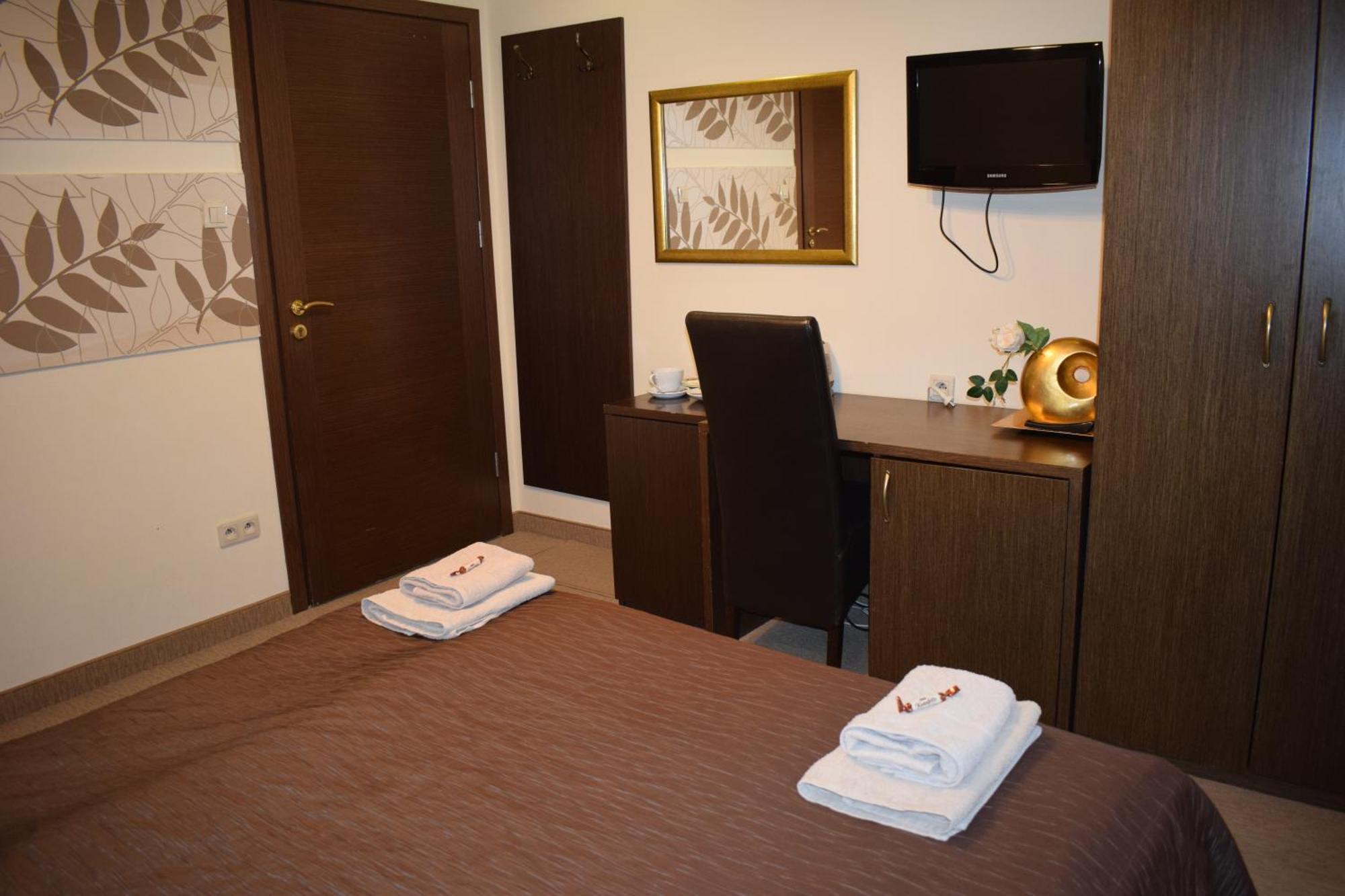Hotel Orlik Krynica Zdroj Luaran gambar