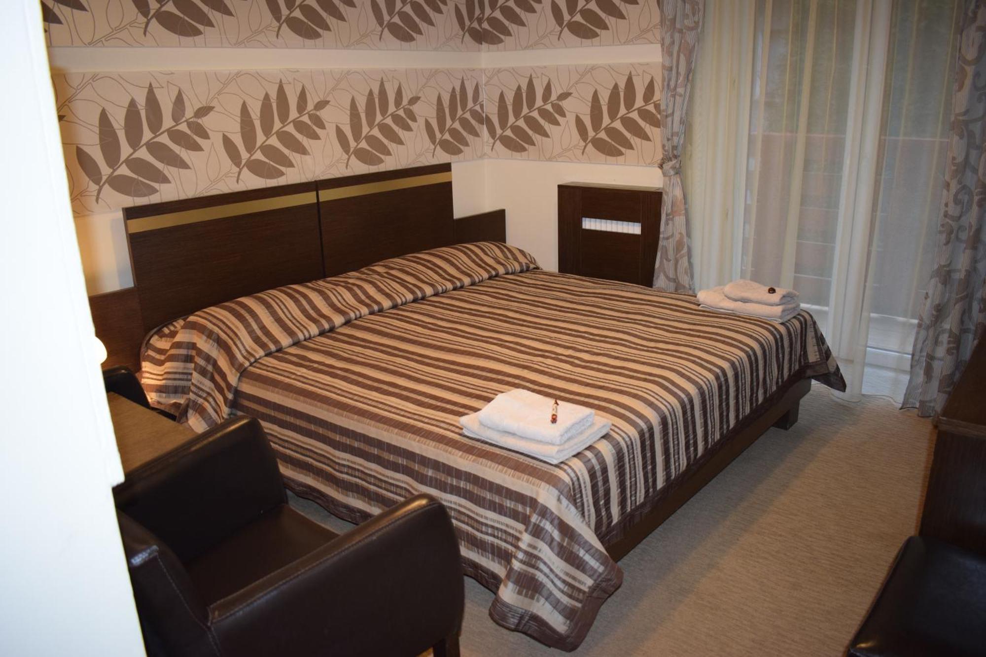 Hotel Orlik Krynica Zdroj Luaran gambar