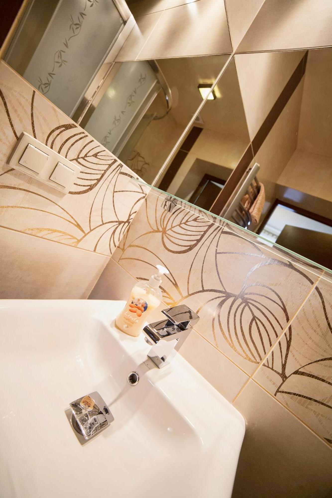 Hotel Orlik Krynica Zdroj Luaran gambar