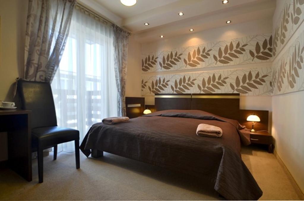Hotel Orlik Krynica Zdroj Bilik gambar