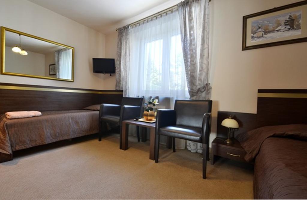 Hotel Orlik Krynica Zdroj Bilik gambar